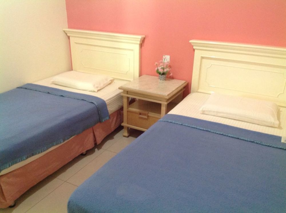 Hotel Morning Glory Кудат Екстериор снимка