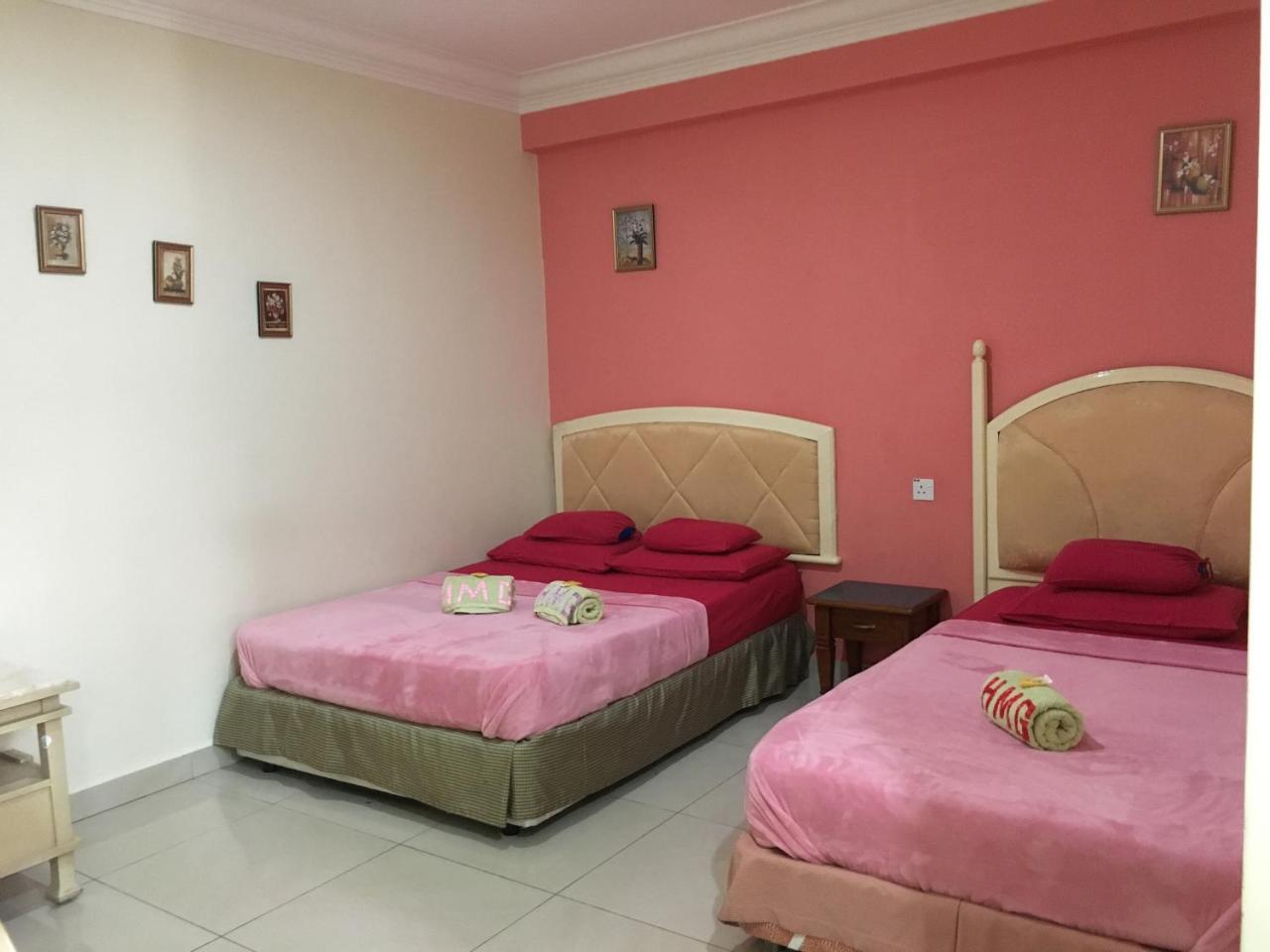 Hotel Morning Glory Кудат Екстериор снимка